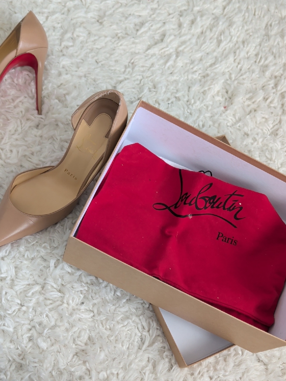 Christian Louboutin Iriza Nude Leather Pointed Toe Pumps - Picture 14 of 14